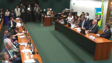 Comissão especial da Câmara vai analisar fim da escala 6 por 1