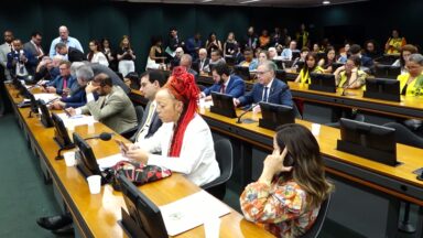 Parlamentares aceleram votações antes das articulações eleitorais