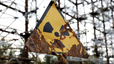 Papa: Chernobyl é alerta para uso de tecnologias cada vez mais poderosas