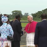 Papa chega à Guiné Equatorial, última etapa da viagem à África