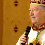 “Deus não unge para privilégios, mas para o serviço”, frisa bispo