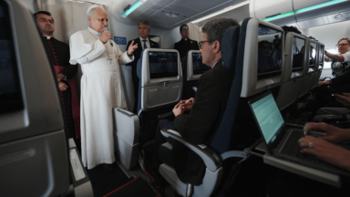 Papa: como pastor, não posso ser a favor da guerra