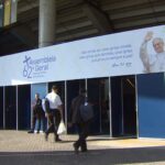 Bispos aprovam novos textos litúrgicos que serão utilizados no Brasil