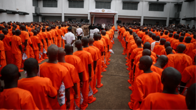 Papa em visita a prisão de Bata: “Ninguém é excluído do amor de Deus”