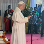 Papa às universidades: formem líderes dedicados a servir ao bem comum