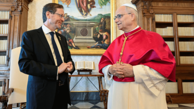 Conversa telefônica entre Papa e presidente de Israel frisa diálogo