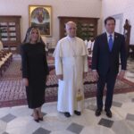 Em um ano de pontificado, Leão XIV reforça mensagem de unidade e paz