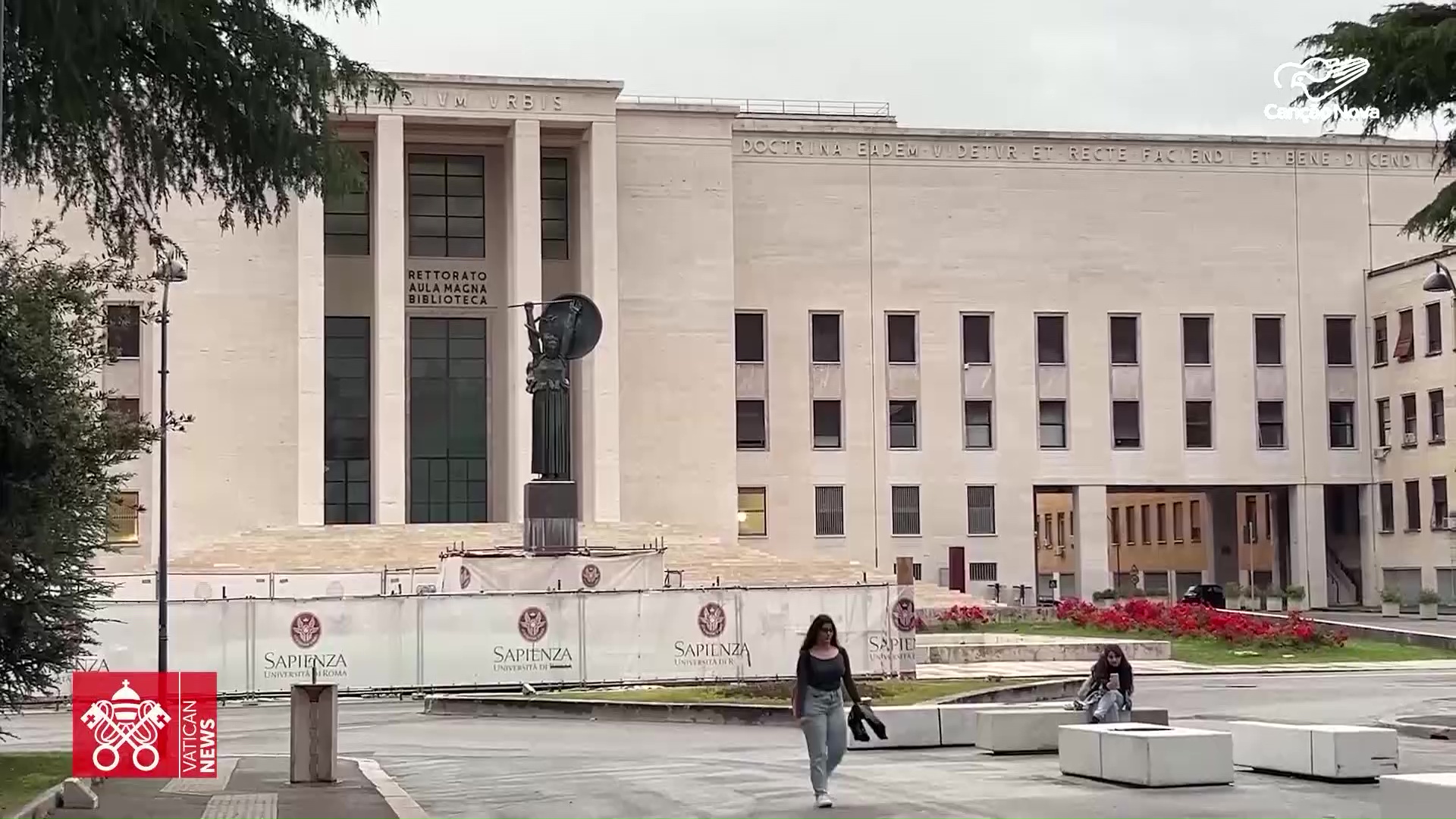 Maior universidade europeia se prepara para receber o Papa