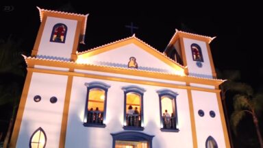 Fiéis celebram reabertura de igreja histórica em Brumadinho