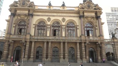 Descubra a visita guiada gratuita ao Theatro Municipal de São Paulo
