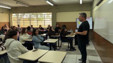 Alunos da Faculdade Canção Nova realizam o evento ADM na Prática