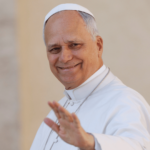 Alegria vem de oferecer-se em serviço a Deus e ao próximo, afirma Papa