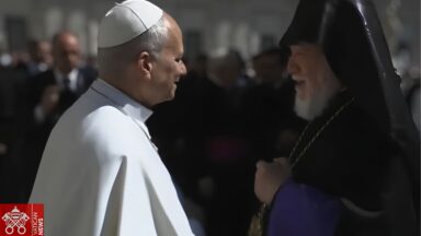 Papa ao Catholicos da Igreja Armênia: rezemos rumo à plena unidade
