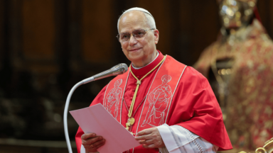 Nápoles: Papa frisa necessidade do cuidado interior de padres e religiosos