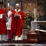A ressurreição coroa todo esforço e trabalho desta vida, afirma Papa