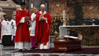 A ressurreição coroa todo esforço e trabalho desta vida, afirma Papa