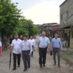 Dom Paulo Jackson visita áreas afetadas pelas chuvas em Recife