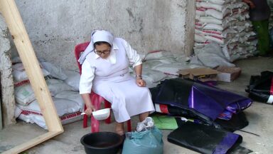 Moradores de Sergipe preparam maior tapete de Corpus Christi