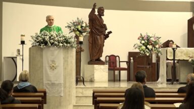 Fiéis celebram São Pedro em paróquia com 60 anos de tradição