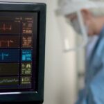 Inteligência artificial passa a ser usada para fiscalizar médicos brasileiros