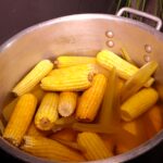 Tradições juninas aquecem comércio de comidas típicas no Nordeste