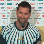 Messi marca três gols e iguala Klose como maior artilheiro em Copas