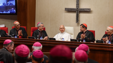 Papa a bispos da Espanha: testemunhar a unidade na pluralidade
