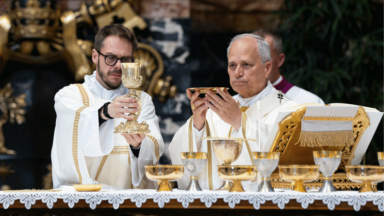 Papa: Igreja dirige a mesma palavra de conversão e salvação para todos