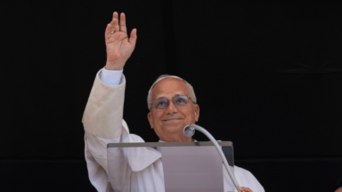 Papa: cristãos têm missão de oferecer conforto de Deus a quem sofre