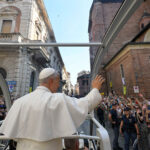 Papa: a missão de Santa Cabrini junto aos migrantes continua urgente