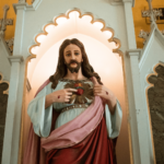 Devoção ao Sagrado Coração de Jesus fala ao coração da humanidade