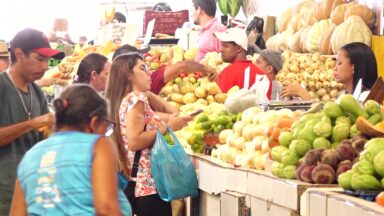 Alta no preço da cesta básica ainda pressiona o orçamento das famílias