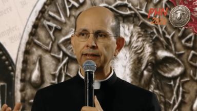 “Salvação está em obedecer a Cristo obediente”, diz padre Paulo Ricardo