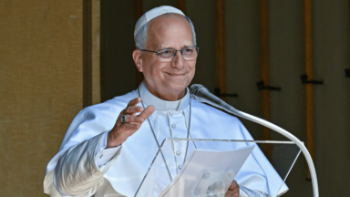 Papa deseja ir aos EUA para testemunhar compromisso em favor da paz