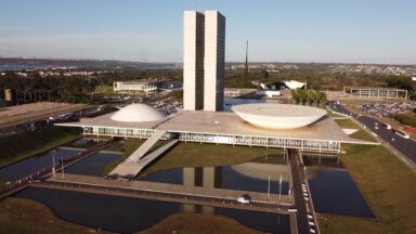 Congresso marca duas semanas de votações em agosto e setembro