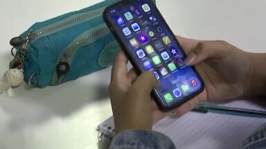 Conversas e amizades ficam em segundo plano com uso de telas