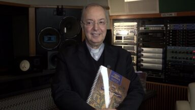 Maestro da Diocese de Roma está no Brasil para lançar álbum