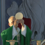 Papa: verdadeiro descanso não é fuga, mas encontro com Deus