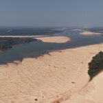 Seca no Araguaia atrapalha travessia de caminhões e afeta moradores