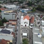 Após 20 anos fechada, igreja histórica de Magé é reaberta