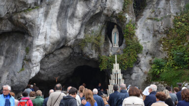 Lourdes se prepara para receber o Papa Leão XIV