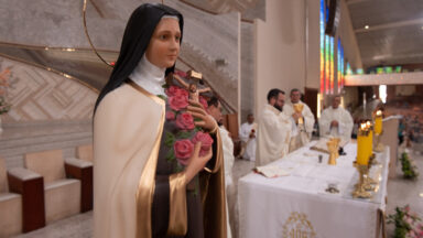 Canção Nova celebra Memória Litúrgica de Santa Teresinha