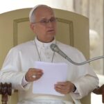 Papa pede a intercessão de Nossa Senhora Aparecida