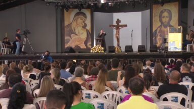Acampamento de Cura e Libertação tem início na sede da Canção Nova