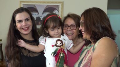 Devoção ao santo das causas impossíveis inspira família de uma menina