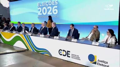 Quase duas horas depois da votação, TSE confirma vitória de Lula nas urnas