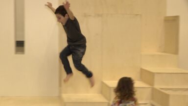 Exposição junta arte contemporânea, infância e novas formas de brincar