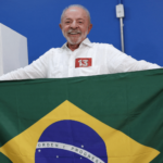 Luiz Inácio Lula da Silva é reeleito presidente do Brasil