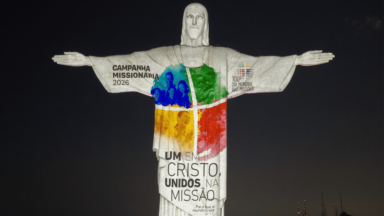 Projeção no Cristo Redentor marca início da Campanha Missionária