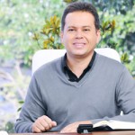 Deus vê a oração que vem do nosso coração